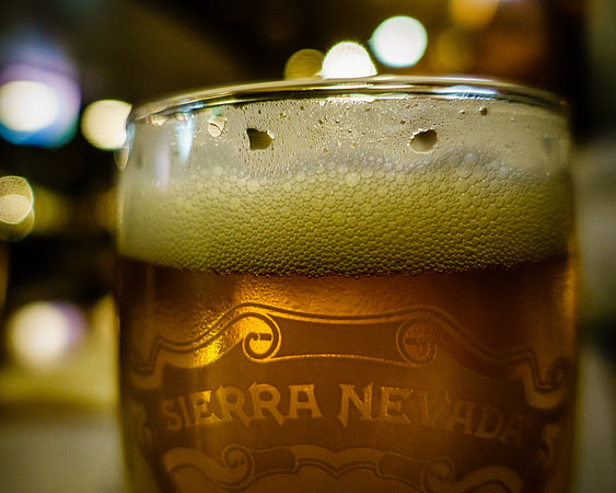 072•366 • 12 March 2016 • Hips Helles